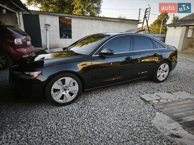 Седан Audi A6 2012 в Кременчуге