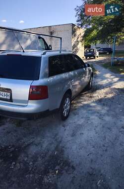 Універсал Audi A6 1999 в Вараші
