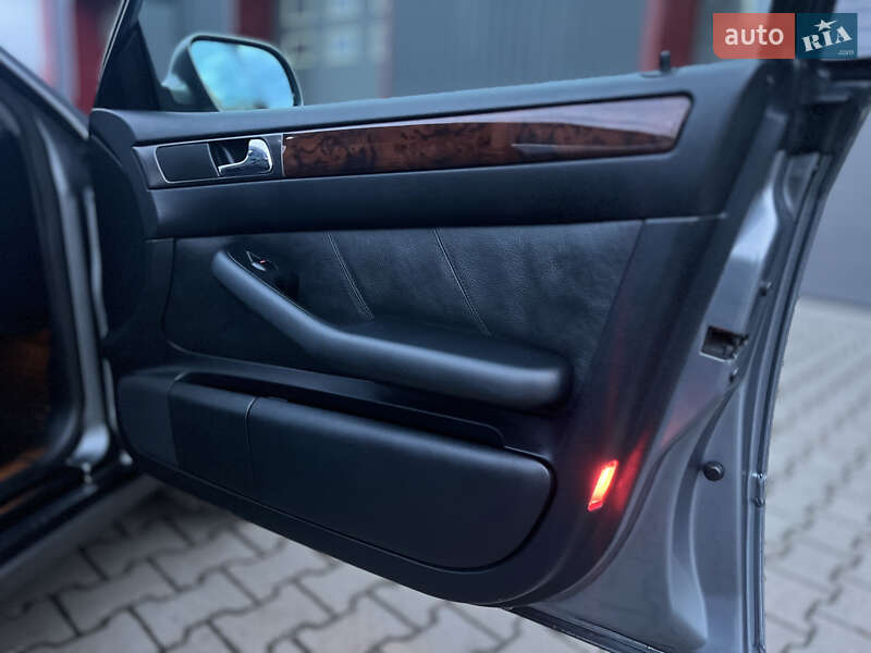Седан Audi A6 2001 в Лубнах