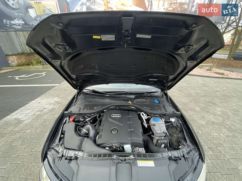 Седан Audi A6 2013 в Ровно