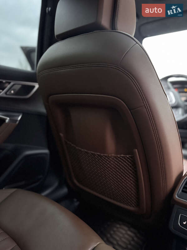 Седан Audi A6 2018 в Киеве