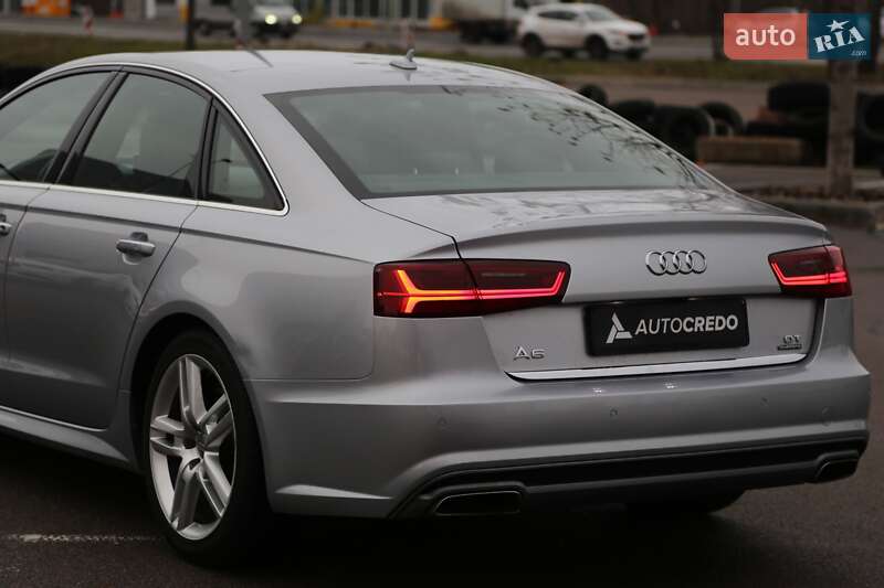 Седан Audi A6 2015 в Киеве