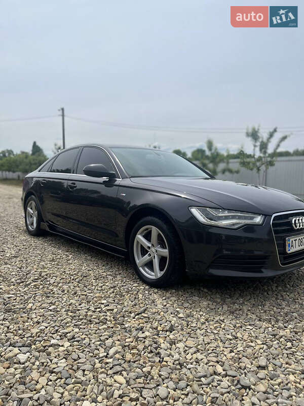 Седан Audi A6 2013 в Ивано-Франковске