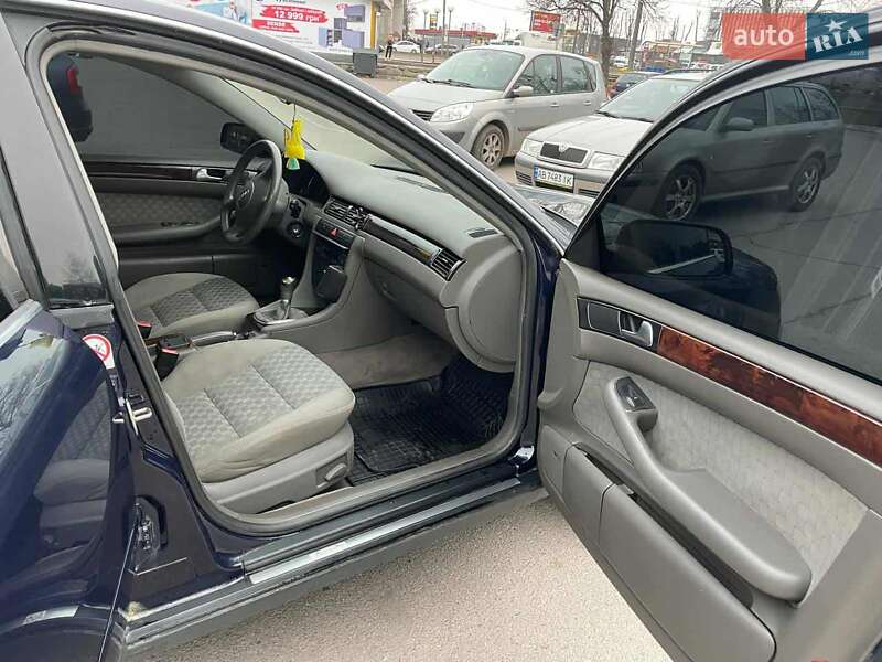 Седан Audi A6 2002 в Виннице