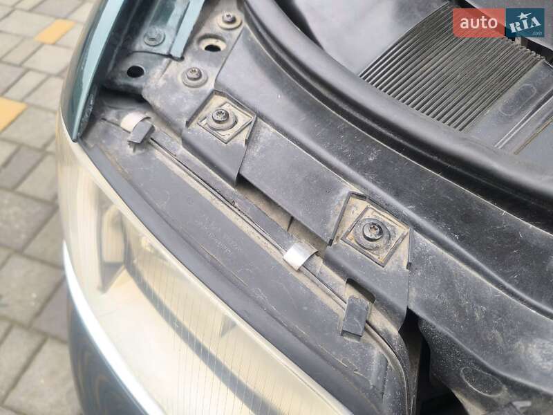 Седан Audi A6 1998 в Чернівцях