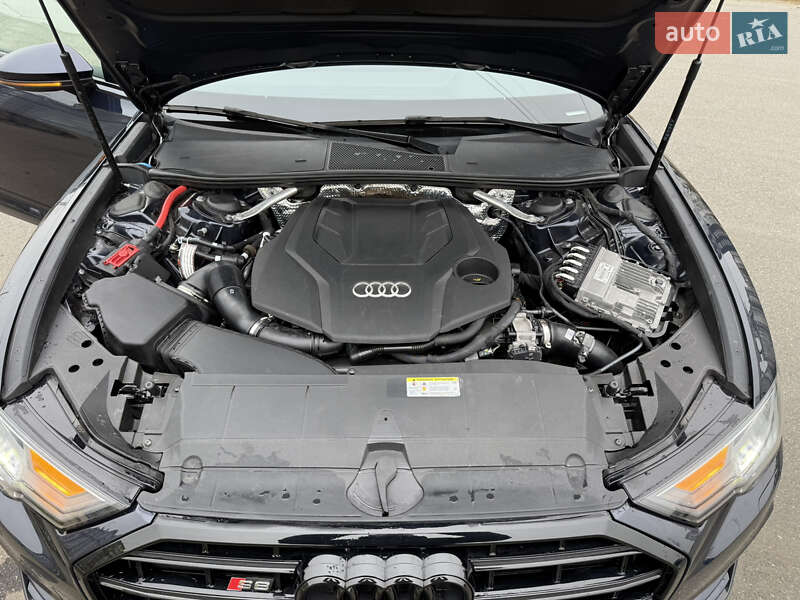 Седан Audi A6 2021 в Буче