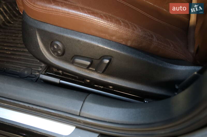Седан Audi A6 2014 в Луцьку