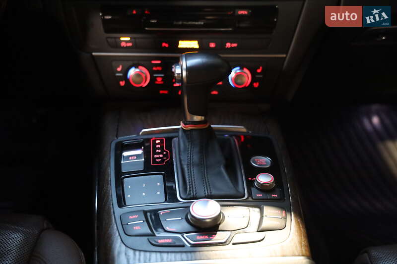 Седан Audi A6 2014 в Луцьку