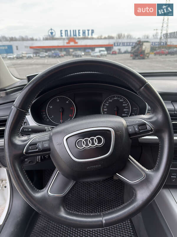 Седан Audi A6 2012 в Ужгороде