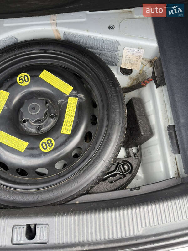 Седан Audi A6 2012 в Ужгороде