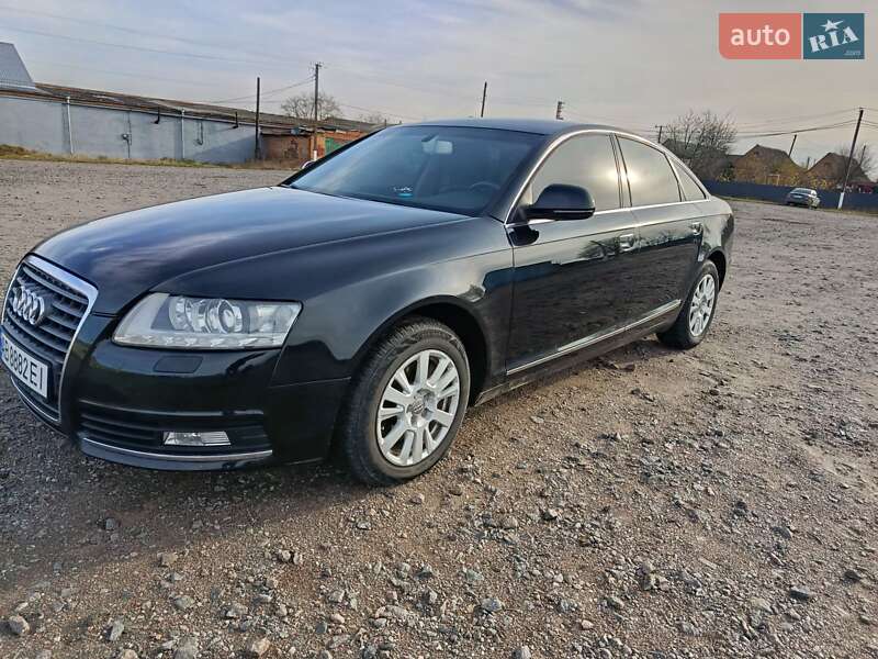 Седан Audi A6 2010 в Іллінцях