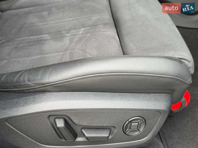 Седан Audi A6 2022 в Стрые