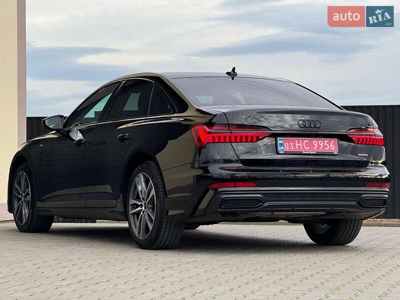 Седан Audi A6 2022 в Стрые