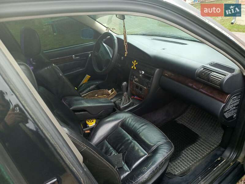 Универсал Audi A6 1995 в Черновцах