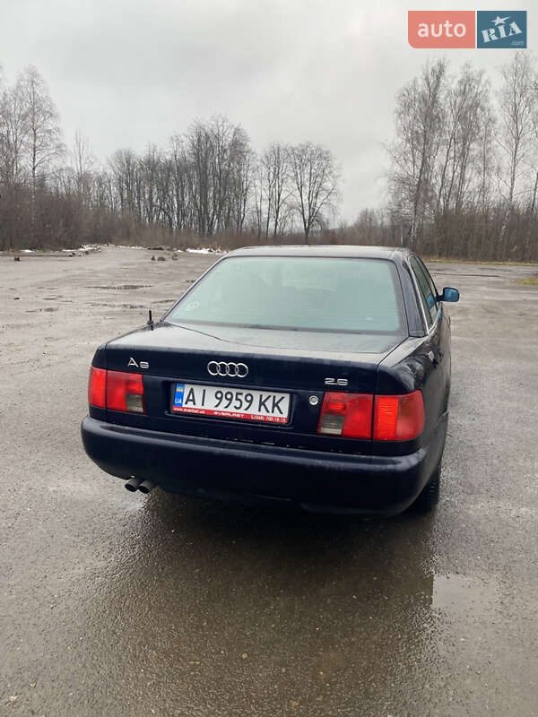 Седан Audi A6 1996 в Старому Самборі