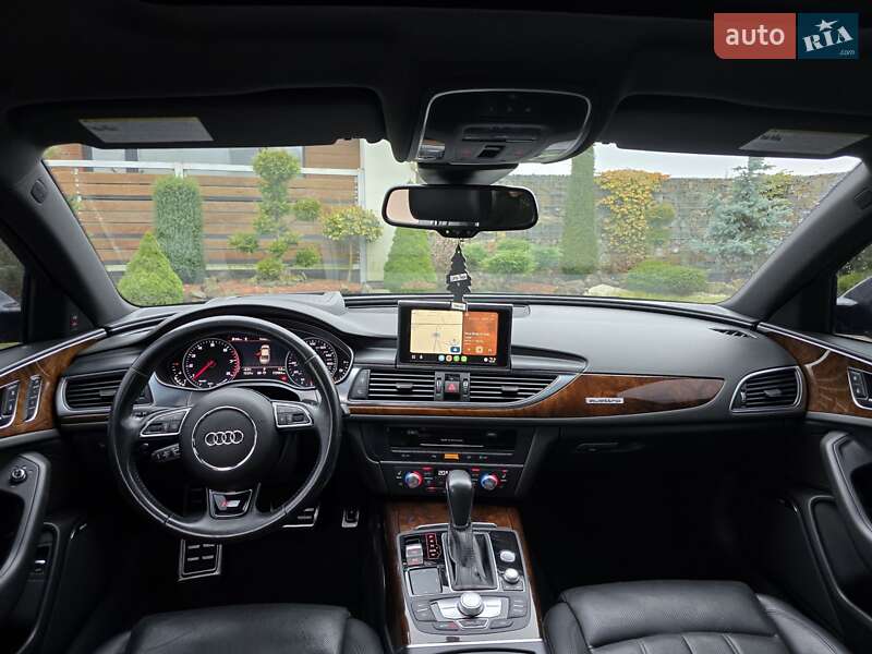 Седан Audi A6 2016 в Стрию
