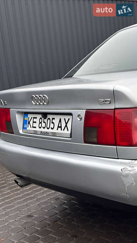 Седан Audi A6 1996 в Дніпрі