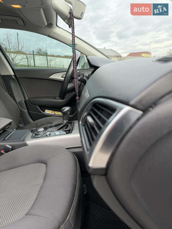 Седан Audi A6 2012 в Ужгороде