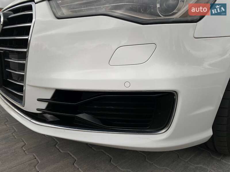 Седан Audi A6 2015 в Киеве
