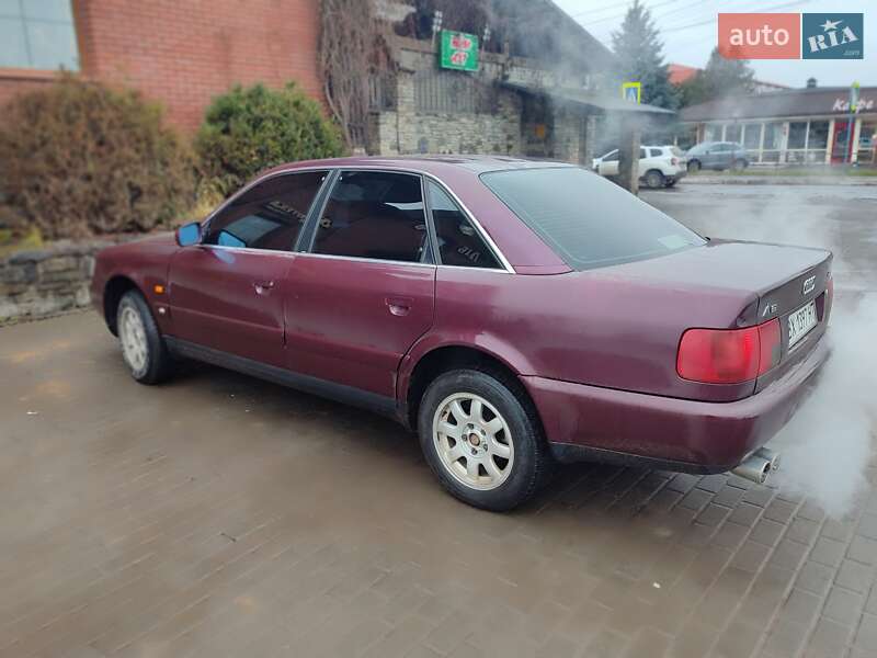 Седан Audi A6 1997 в Красилове