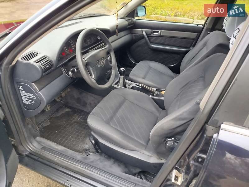 Универсал Audi A6 1996 в Киеве