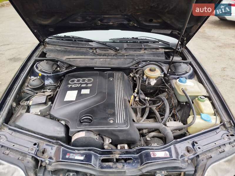 Универсал Audi A6 1996 в Киеве