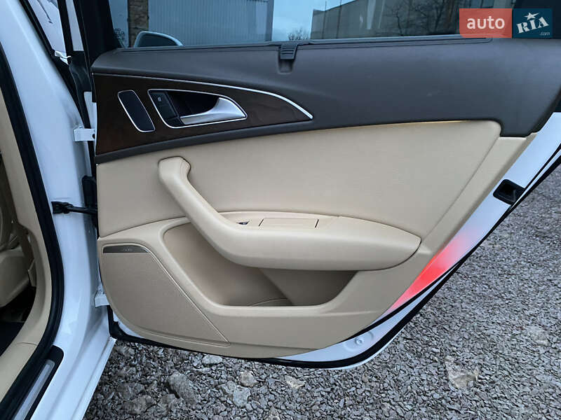 Седан Audi A6 2014 в Рівному