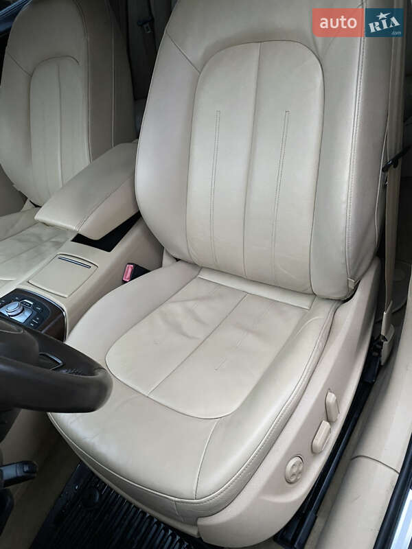 Седан Audi A6 2014 в Рівному