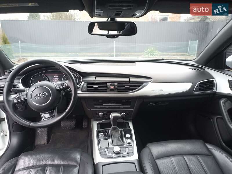 Седан Audi A6 2013 в Ивано-Франковске
