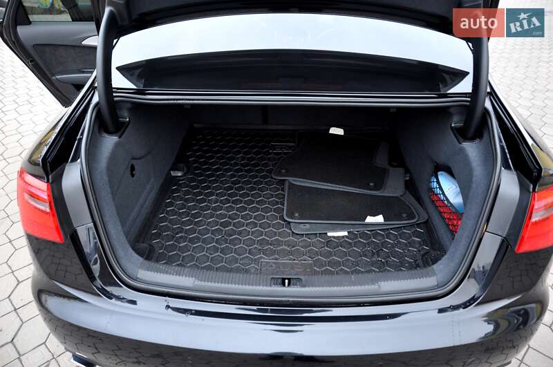 Седан Audi A6 2012 в Львове