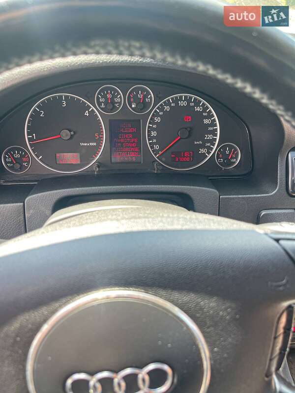 Универсал Audi A6 2002 в Ровно