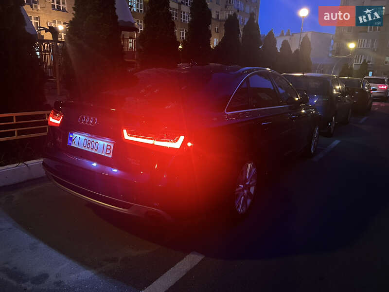 Седан Audi A6 2014 в Киеве