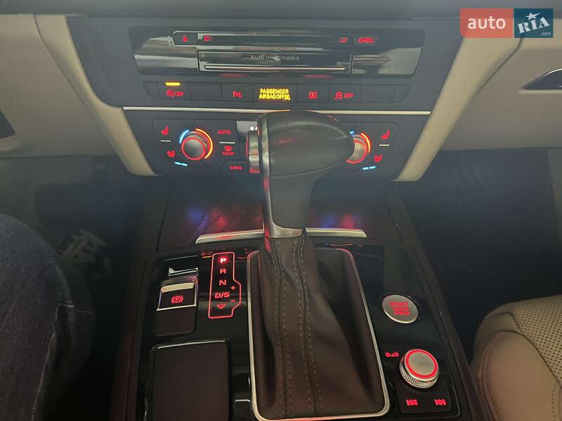 Седан Audi A6 2014 в Киеве