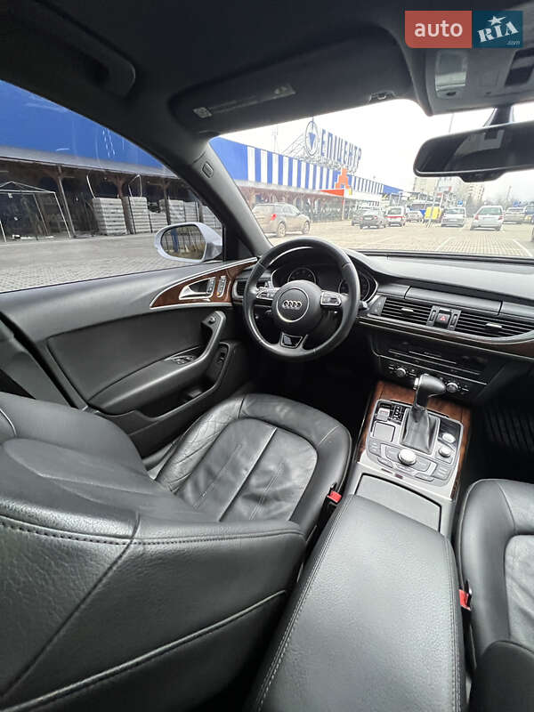 Седан Audi A6 2013 в Староконстантинове