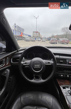 Седан Audi A6 2013 в Староконстантинове