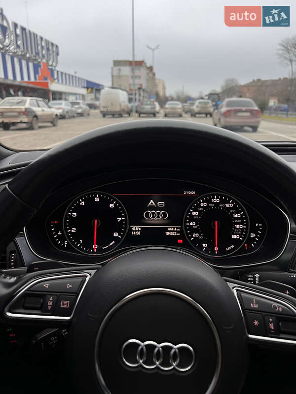 Седан Audi A6 2013 в Староконстантинове