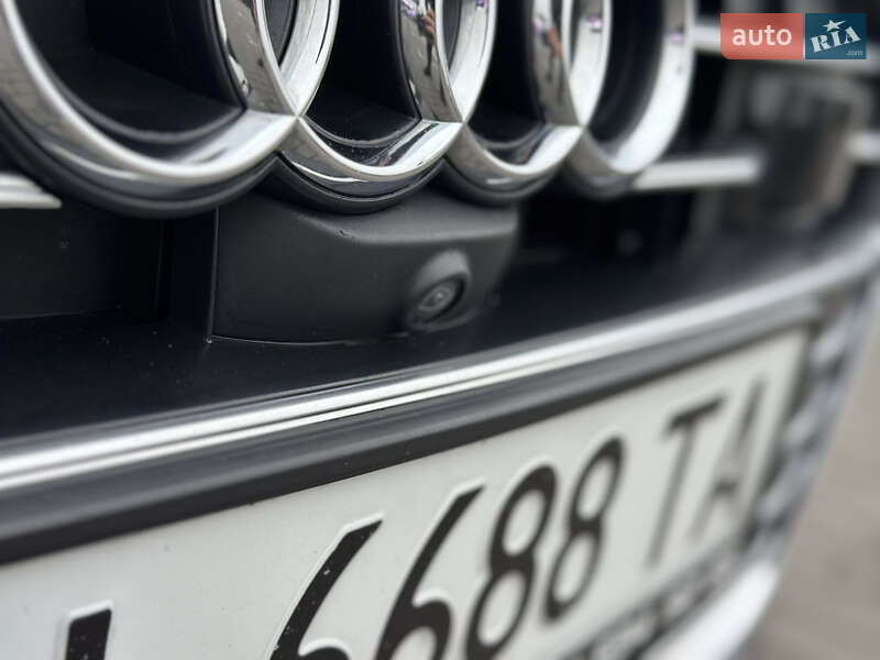 Универсал Audi A6 2018 в Киеве