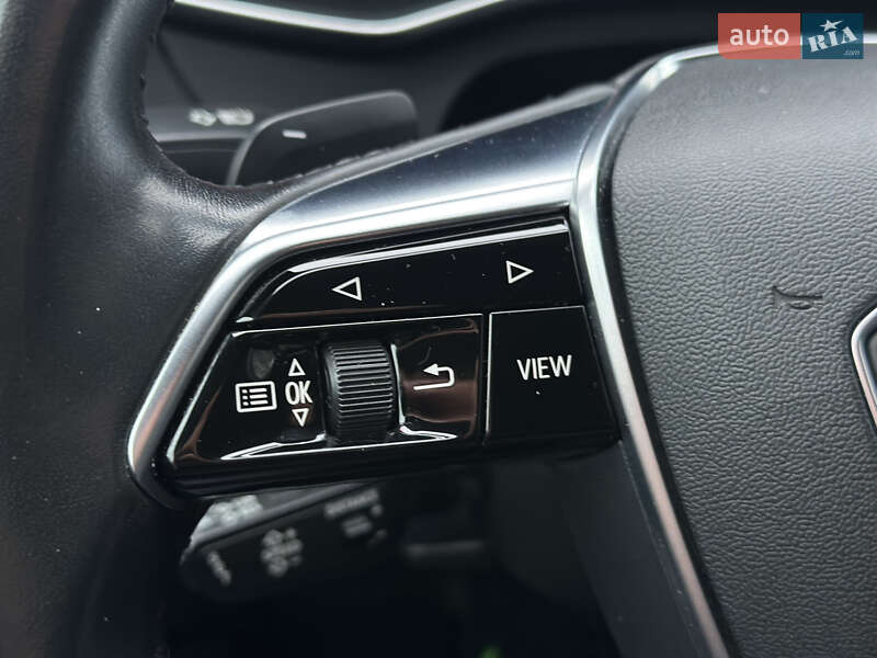 Универсал Audi A6 2018 в Киеве