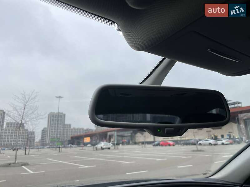 Седан Audi A6 2017 в Киеве