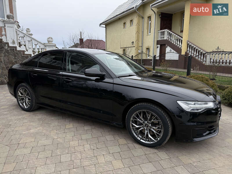 Седан Audi A6 2016 в Городке