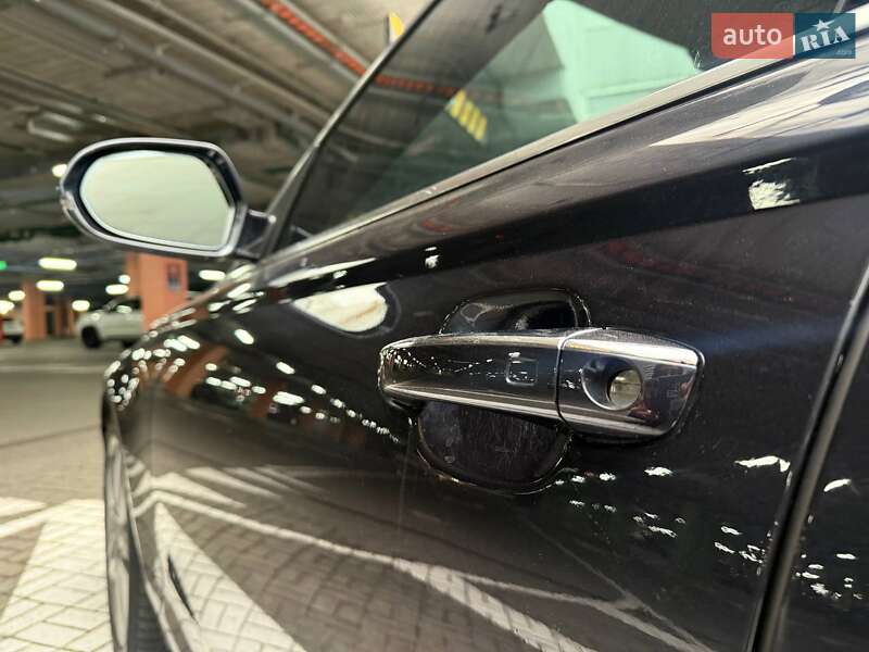 Седан Audi A6 2014 в Киеве