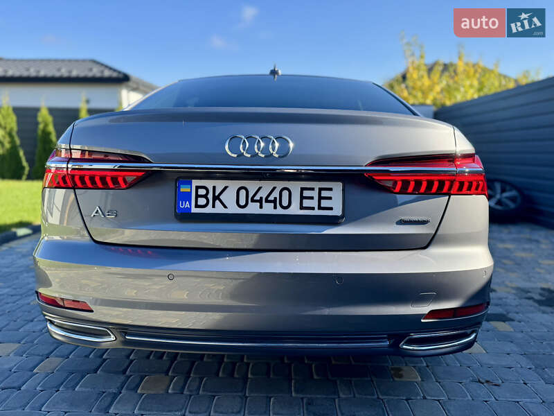 Седан Audi A6 2019 в Вараше