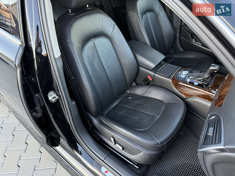 Седан Audi A6 2015 в Черновцах