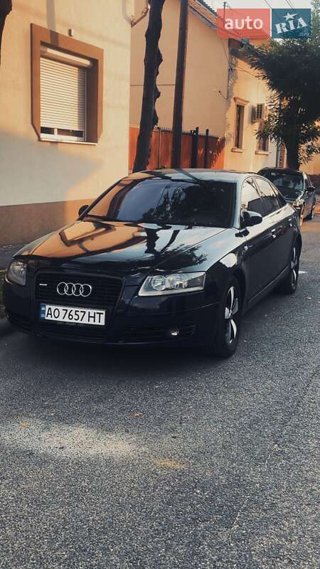 Седан Audi A6 2004 в Берегово