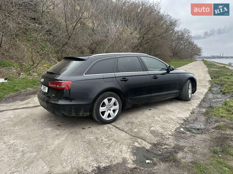 Универсал Audi A6 2011 в Украинке