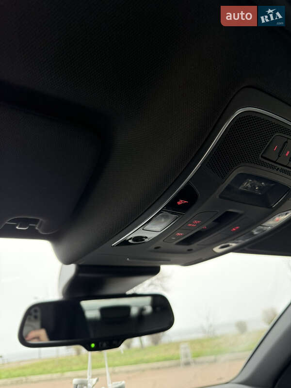 Седан Audi A6 2017 в Киеве