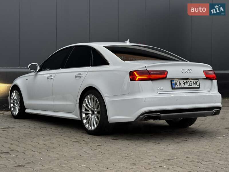 Седан Audi A6 2015 в Киеве