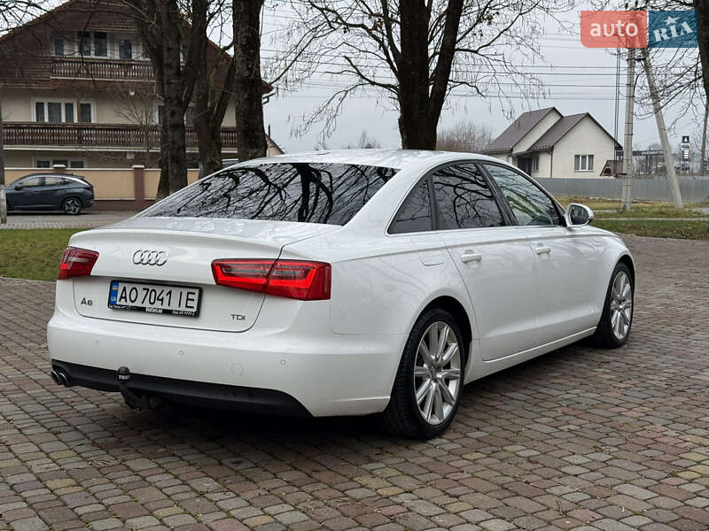 Седан Audi A6 2013 в Тячеві