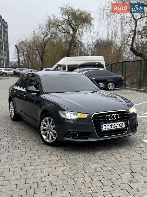Седан Audi A6 2013 в Ивано-Франковске
