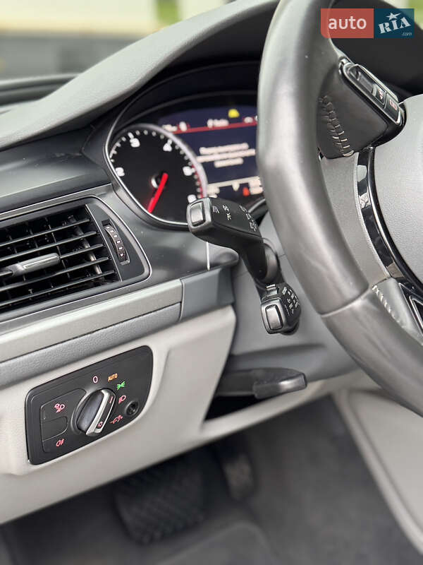 Седан Audi A6 2013 в Ивано-Франковске